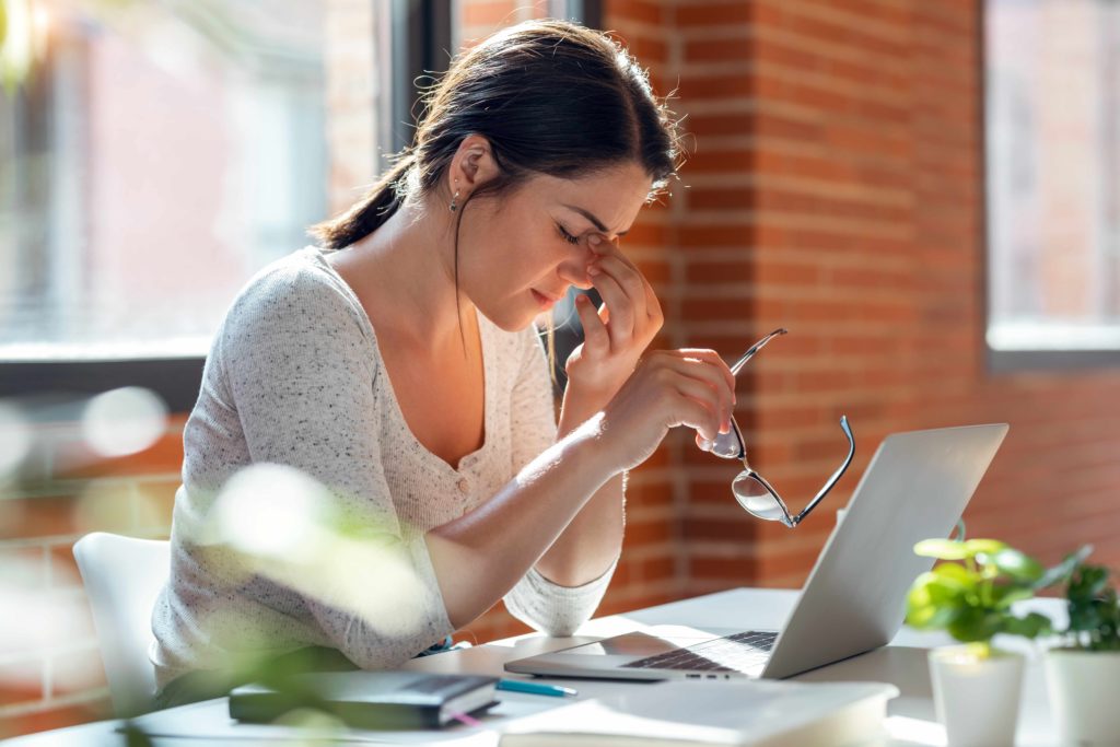 How to Keep Eyes Healthy in a Digital Age